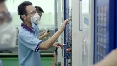 EA0WxrPRwOhvCN-industrial-manufacturing-4.0-high-end-automation-equipment-shop-frame-at-0m11s-400×225.jpg -industrial-manufacturing-4.0-high-end-automation-equipment-shop-frame-at-0m11s-400x225.jpg