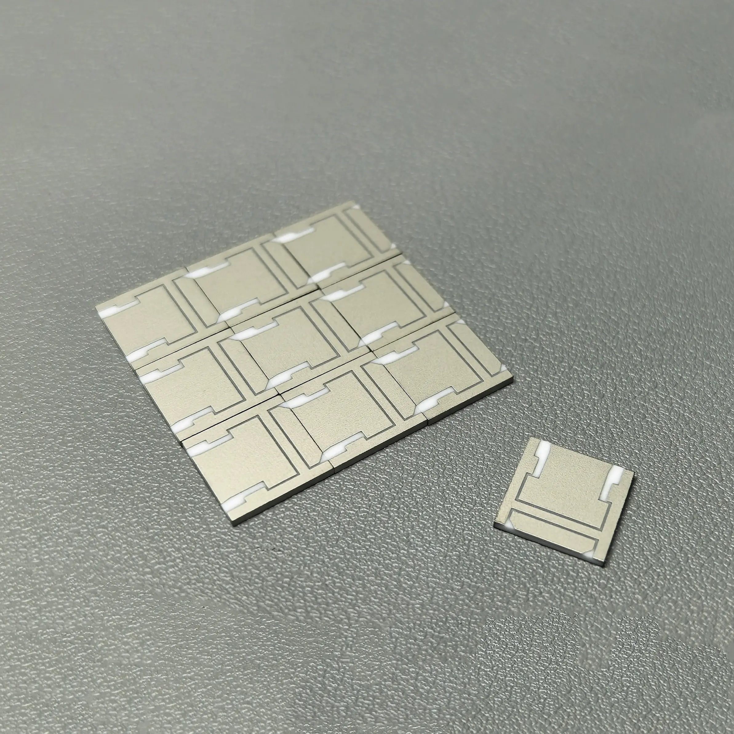 金属化氧化铍陶瓷片-氧化铍陶瓷块-氧化铍陶瓷异形片-金属化氧化铍陶瓷片-氧化铍陶瓷块-氧化铍陶瓷异形片可加工-来图定制1