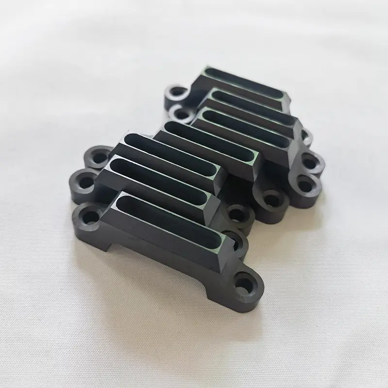 氮化硅陶瓷长槽式异形连接块-氮化硅陶瓷异形块-氮化硅陶瓷结构件-氮化硅陶瓷零部件