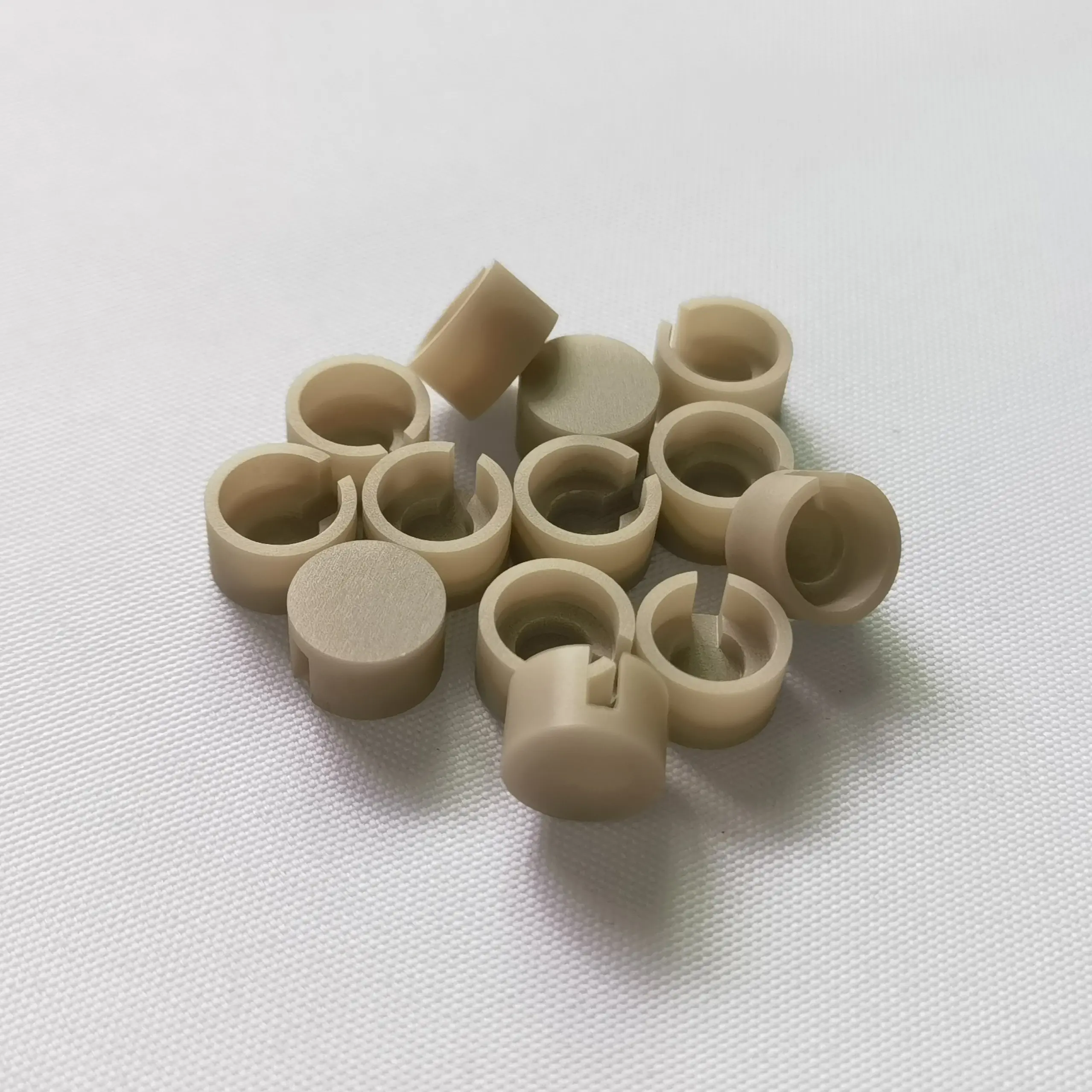 氮化铝陶瓷异形圆柱-氮化铝陶瓷圆环-氮化铝陶瓷零部件-氮化铝陶瓷结构件-氮化铝陶瓷可加工-来图定制1